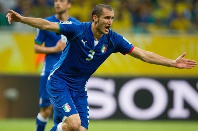 Giorgio Chiellini - Italien - Brasilien Arena Fonte Nova. Salvador BA - 22 06 2013. x(725)xMarceloxMachadoxdexMelox x  (17132)
