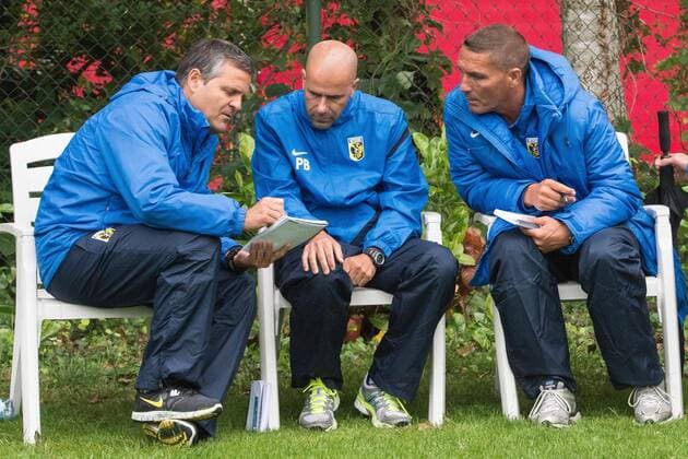 Team manager Albert Capellas of Vitesse, coach Peter Bosz of Vitesse, assistent coach Hendrie Kruzen of Vitesse during the pre season friendly match between on June 20, 2013 at Sportpark de Bree West in Scherpenzeel , The Netherlands. Valleivogels v Vitesse Arnhem Pre Season Friendly 2013 2014 xVIxGerritxvanxKeulenxIVx 1618164