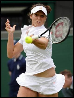 Britain s Laura Robson on court No1 at the Wimbledon Tennis Championships. Tuesday, 25th June 2013 AndrewxParsonsx xi-Images  IIM-0142-0057