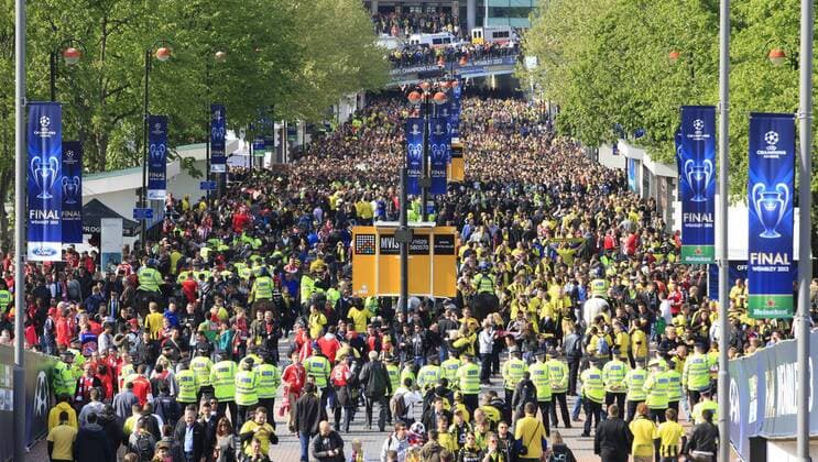 Fan mile before the final of the Champions league between Borussia Dortmund and FC Bayern Munich, Wembley Stadium in London on May 25., 2013.