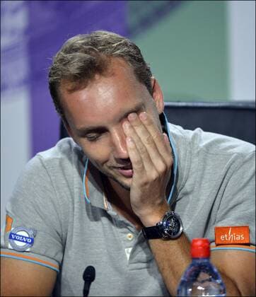 Steve Darcis ( Belgique ) TENNIS : Conference de Presse Steve Darcis - Londres - 26 06 2013 Steve Darcis of Belgium pictured during his pressconference annoncing his withdraw of the championships Wimbledon 2013 - PicturebyPhilippeCrochet PhotoNews 