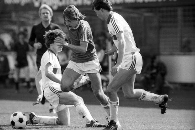 Jürgen Klinsmann (A Jugend Stuttgarter Kickers)