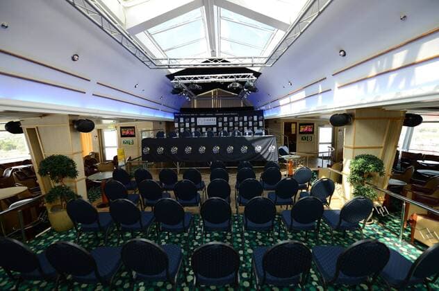 Tour de France 2013. Korsika, Porto Vecchio. Pressekonferenz an Bord einer Fähre der Corsica Ferries. 