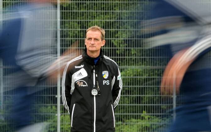 GER, Regionalliga Nordost, FC Carl Zeiss Jena - Trainingsauftakt 27.06.13, Jena, Ernst-Abbe-Sportfeld, GER, NOFV, Regionalliga Nordost, FC Carl Zeiss Jena - Trainingsauftakt im Bild Trainer Petrik Sander (Jena)