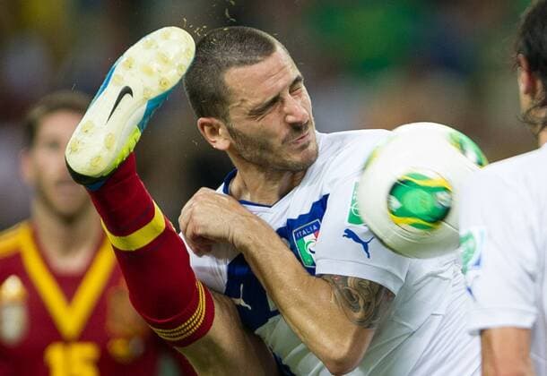 FORTALEZA, CE - 27 06 2013: Spanien vs Italien: - Leonardo Bonucci vs Sergio Busquetes - Confed Cup 2013, Arena Castelao. ( x(725)xMarceloxMachadoxdexMelox x  (17359)