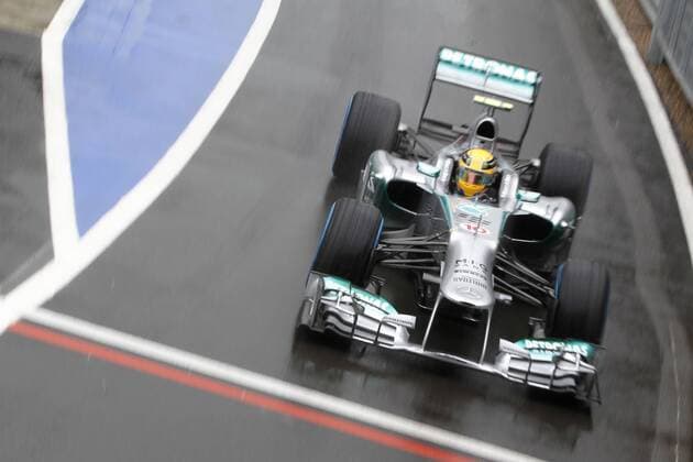 Motorsports: FIA Formula One World Championship 2013, Grand Prix of Great Britain, 10 Lewis Hamilton (GBR, Mercedes AMG Petronas F1 Team), xHOCHxZWEIx