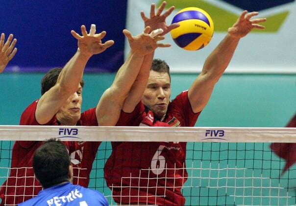 29.06.2013 Belgrade(Serbia) Serbia-Germany FIVB Men s Volleyball World League Denys Kaliberda(r) and Jochen Schöps(L) Germany stoped Nemanja Petric(c) Serbia : 
