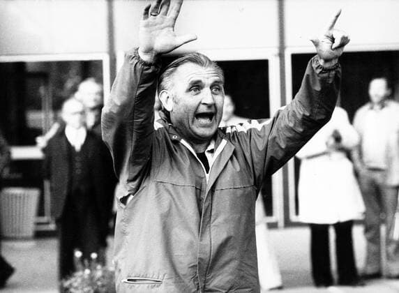 Trainer Heinz Elzner (SpVgg Bayreuth) - DEUTSCHSPRACHIGE SPORTZEITSCHRIFTEN UND -ZEITUNGEN NUR NACH RÜCKSPRACHE