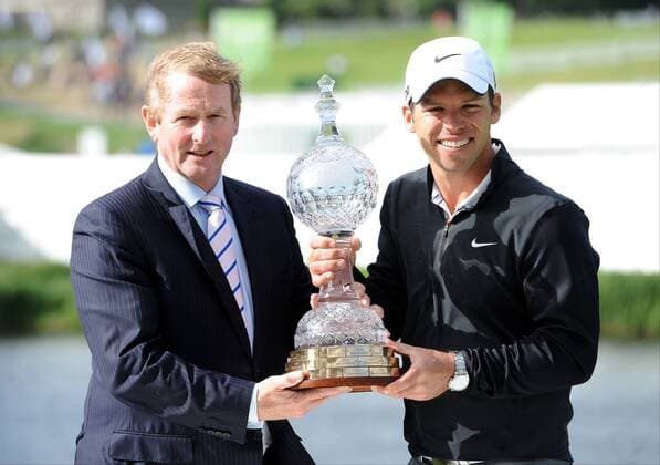 30.06.2013 Maynooth, Ireland. Paul Casey, winner of the 2013 Irish Open with Irish Premiere, An Taoiseach Enda Kenny TD at Carton House Golf Club xTommyxGrealyx  ActionPlus131006