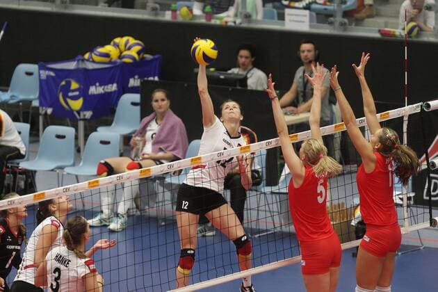 Heike BEIER (DEU) Deutschland - Serbien, Frauen Volleyball European League, Hamburg CU Arena 30.06.13 Sportlerin Deutschland Volleyballspielerin Hamburg DVV EP_alf