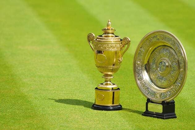 Die Trophäen - li. die der Herren, re. die der Damen - Wimbledon TENNIS : Wimbledon 2013 - 01 07 2013 