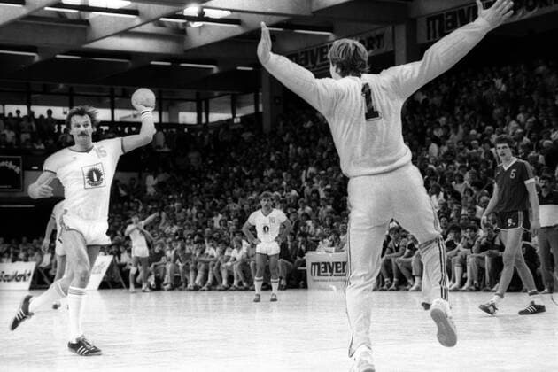 Frisch Auf Göppingen - TV Grosswallstadt 17:25 - Jerzy Klempel (FAG Göppingen) am Ball