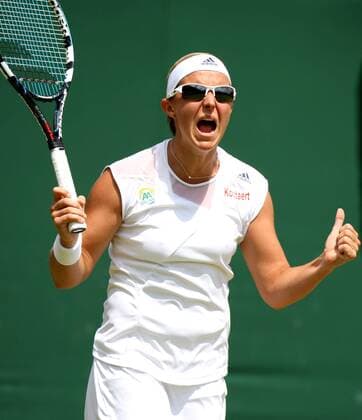 TENNIS - WTA, Wimbledon 2013 LONDON,ENGLAND,01.JUL.13 - TENNIS - WTA Tennis Damen Tour, Wimbledon 2013, Grand Slam. Bild zeigt den Jubel von Kirsten Flipkens (BEL). 
