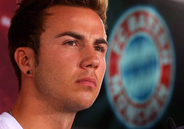 Themen der Woche - SPORT Bilder des Tages - SPORT FUSSBALL 1. Bundesliga 2013 2014 02.07.2013 FC Bayern München präsentiert Mario Götze 