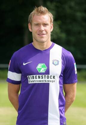 Aue, 02.07.2013, Erzgebirgsstadion, Fußball, 2.Bundesliga , FC Erzgebirge Aue, Mannschaftspräsentation für die Saison 2013 2014. , Porträt; Portrait. , Im Bild; Oliver Schröder.