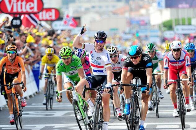 RADSPORT - Tour de France 2013 MARSEILLE,FRANKREICH,03.JUL.13 - DIVERS, RADSPORT - Tour de France 2013, 5. Etappe, Cagnes sur Mer - Marseille. Bild zeigt den Jubel von Mark Cavendish (GBR Omega Pharma-Quick Step). 