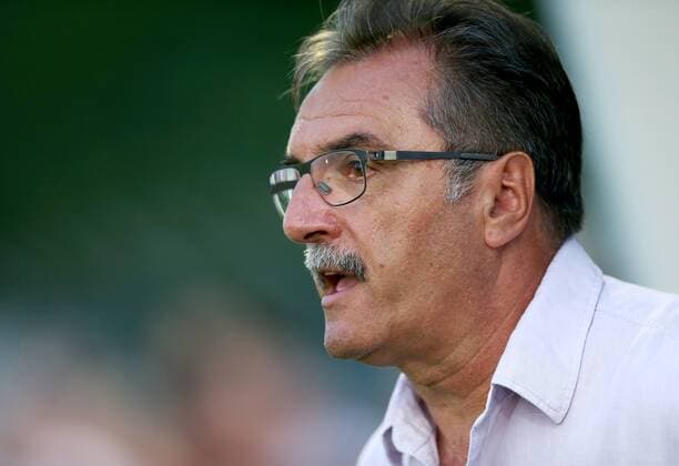 FUSSBALL - Kaiserslautern vs Maribor, Testspiel STRASS,03.JUL.13 - FUSSBALL - 2. DFL, 2. Deutsche Bundesliga, Slovenska Nogometna Liga, 1. FC Kaiserslautern vs NK Maribor, IFCS Trainingslager, Vorbereitungsspiel. Bild zeigt Trainer Ante Cacic (Maribor). 