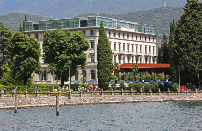 Mannschaftshotel Lido Palace in Riva del Garda am Gardasee FC BAYERN MÜNCHEN im Trainingslager in Arco, Trentino, Italien, am 04.07.2013 Fussball 1. Bundesliga Saison 2013 2014, Saison1314, Liga01, 1.Liga, 1.Bundesliga, FCB,
