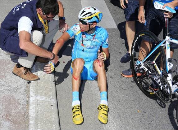 Sturz BRAJKOVIC Janez (SLO) of ASTANA PRO TEAM CYCLISME : Aix En Provence - Montpellier - Tour De France - Etappe 6 - Montpellier - 04 07 2013 PhotoNews 
