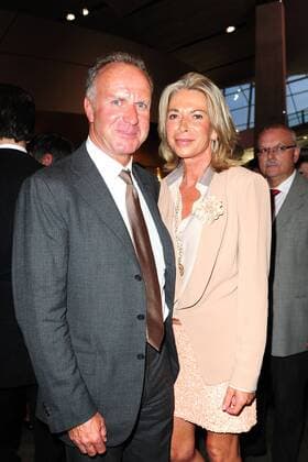 Karl Heinz Rummenigge mit seiner Ehefrau Martina bei der Verleihung Bayerischer Sportpreis 2013 am 06.07.2013 in München Bayerischer Sportpreis 2013, Muenchen 