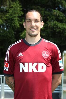 Emanuel Pogatetz während der Mannschaftsvorstellung des 1. FCN für die Saison 2013 2014 in Nürnberg; 09 07 2012 -