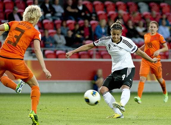 Sweden Växjö 2013 07 11 UEFA Womens Euro 2013 Germany(GER) vs Netherlands(NED) Lena Lotzen (GER) KP031002 