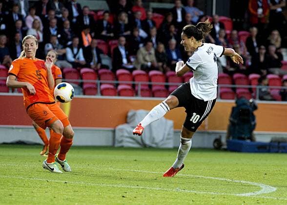 Sweden Växjö 2013 07 11 UEFA Womens Euro 2013 Germany(GER) vs Netherlands(NED) Dzsenifer Marozsan(GER) KP031002 