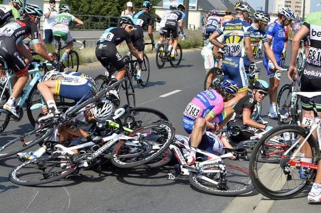 ARASHIRO Yukiya (JPN) of TEAM EUROPCAR - BOASSON HAGEN Edvald (NOR) of SKY PROCYCLING CYCLISME : Tour De France - Etappe 12 - Fougeres Tours - 11 07 2013 Photonews Panoramic 