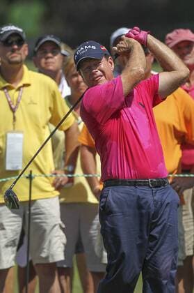 July 12, 2013 - Omaha, Nebraska, United States of America - Jul 12, 2013 - Omaha, Nebraska, U.S. - Tom Watson follow through after his drive from the 9th tee box during 2nd round action of the 2013 U.S. Senior Open at Omaha Country Club..Michael Spomer Cal Media PGA Golf Herren Golf 2013: U.S. Senior Open July 11-14 - ZUMAc04