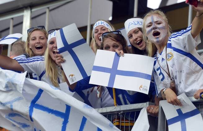 Göteborg 2013 07 13 fotball UEFA Womens Euro 2013 Finland fans KP031002 