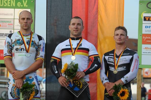 Deutsche Bahnrad-Meisterschaft 2013,10.-14.07.2013,Oberhausen-Rheinhausen Elite Männer Sprint, Mitte Deutscher Meister Robert Förstemann, SSV Gera 1990, links: Maximilian Levy, Team Erdgas 2012, rechts: 3. Deutscher Meister Rene Enders, RSC Turbine Erfurt, - ksp
