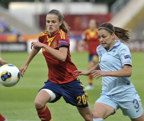 Norrköping 2013-07-15 Womens Euro UEFA 2013 ESP - FRA Spain - France Irene Paredes Spain Laure Boulleau France KP0511001 