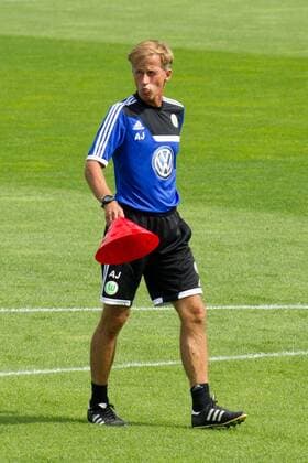 Co-Trainer Andries Jonker (Vfl Wolfsburg) - Training VfL Wolfsburg an der Volkswagen Arena in Wolfsburg - Freisteller,Deutschland, Fußball, Mann, Männer,16.07.2013