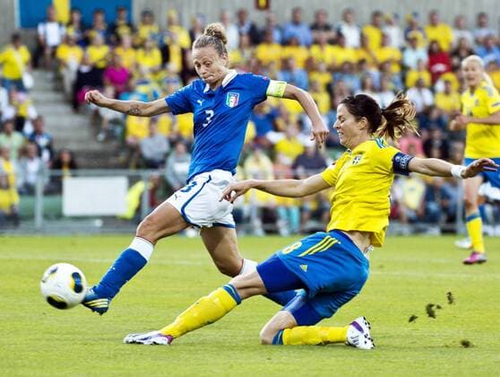 Sweden Halmstad 2013 07 16 UEFA Womens Euro 2013 Sweden(SWE) vs Italy(ITA) Lotta Schelin(SWE)Roberta D Adda(ITA) KP0300 