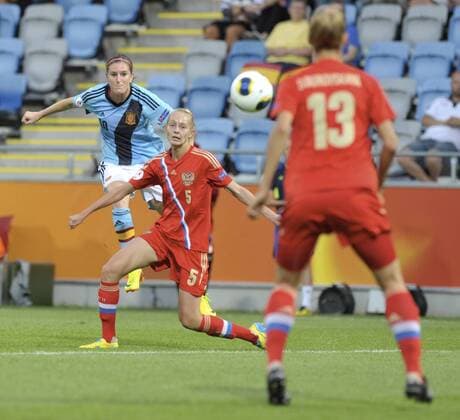 Norrköping 2013-07-18 Womens Euro UEFA 2013 Russia - Spain Adriana Spain Olga Petrova Russia KP0511001 
