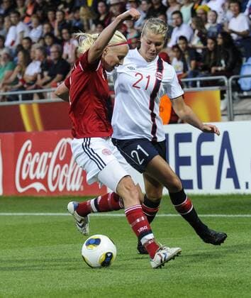 Norrköping 2013 07 25 Football UEFA Championship Womans semifinal Norway vs Denmark - Picture shows Christina Örntoft DEN 4 and Ada Hegerberg NOR 21- KPkod 08002 