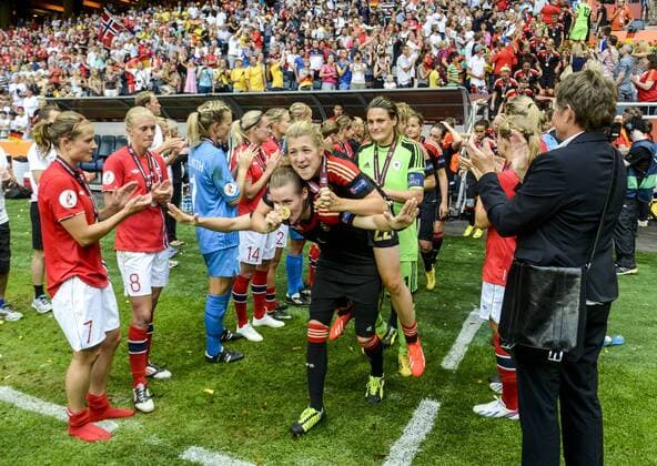 Stockholm 2013 07 28 Football UEFA Championship Womans final Norway vs Germany - Picture showsteam Germany celebrates their win - KPkod 08002 