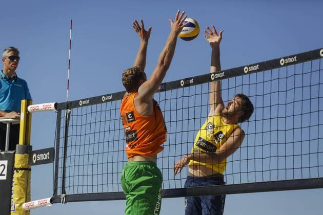 Beachvolleyball: smart beach tour St. Peter Ording 2013, Björn Andrae (Kuzbass Kemerovo) und Marcus Popp (Tours VB) vs Christoph Schwarz (Hamburger SV) und Konstantin Wulff (FC St. Pauli), xHOCHxZWEIx xThomasxVictorx