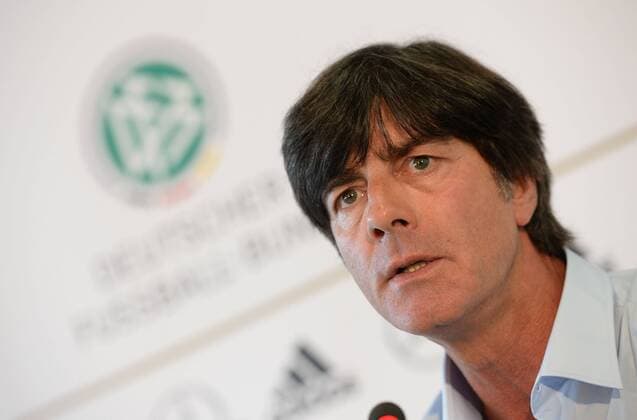08.08.2013, xjhx, Fussball, Deutsche Fussballnationalmannschaft Pressekonferenz, v.l. Trainer Joachim Löw (Deutsche Fussball Nationalmannschaft DFB)