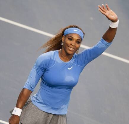 Serena Williams of the United States celebrates after the quarterfinals of women s singles at the 2013 Rogers Cup in Toronto, Canada, Aug. 9, 2013. (Xinhua Zou Zheng) (SP)CANADA-TORONTO-TENNIS-WTA-ROGERS CUP-QUARTERFINAL 