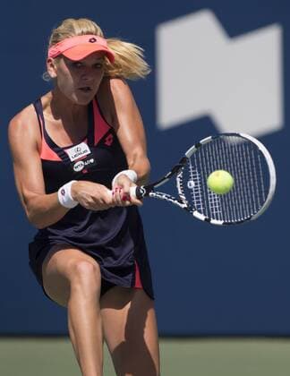 Aug. 9, 2013 - Toronto, Ontario, Canada - AGNIESZKA RADWANSKA of Poland in action against Sara Errani of Italy on Day 7 at the Rogers Cup Women s tennis tournament in Toronto. Tennis 2013 - Rogers Cup - Day 7  - ZUMA Ro