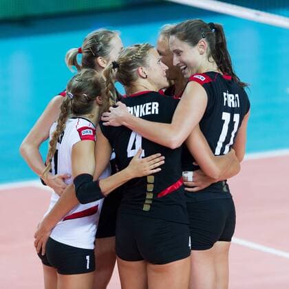 10.08.2013 - Plock , Orlen Arena , siatkowka kobiet , grupa H , FIVB World Grand Prix 2013 , women s volleyball , poll H , mecz Polska (czerwone) - Niemcy (czarne) , game Poland (red) - Germany (black) N Z Reprezentacja Niemiec Fot. Mariusz Palczynski MPAimages.com EDYTOR.net NEWSPIX.PL --- Newspix.pl  130810PAL064