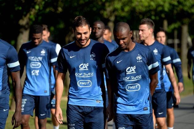 Karim Benzema - Eric Abidal FOOTBALL : Training France - 12 08 2013 AnthonyBIBARD FEP Panoramic 