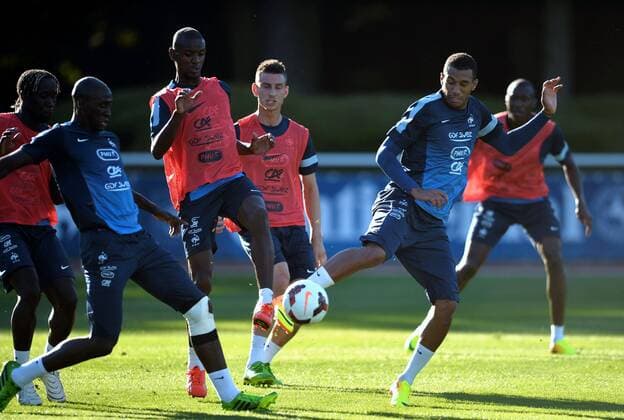 Etienne Capoue - Eric Abidal - Moussa Sissoko FOOTBALL : Training France - 12 08 2013 AnthonyBIBARD FEP Panoramic 