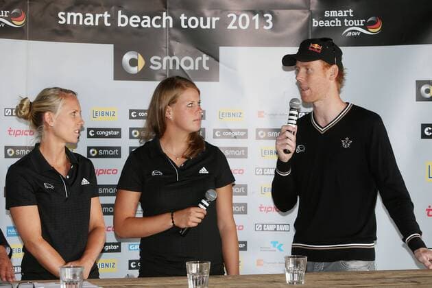 Beachvolleyball: smart beach tour 2013 Pressekonferenz - press conference, deutsche Meisterschaft Timmendorf, Karla Borger und Britta Buethe, Jonas Reckermann, xHOCHxZWEIx xMaltexChristiansx