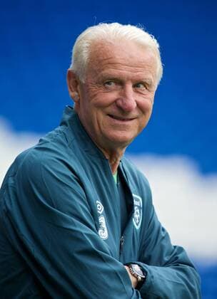 PROPAGANDA20130813 Football - soccer: friendly international match, Wales - Republic of Ireland, Republic of Ireland s head coach Giovanni Trapattoni during a training session at the Cardiff City Stadium ahead of the International Friendly match against Wales. (Hinweis: Verwendung nur in Deutschland, Österreich oder Schweiz - only Germany, Austria and Switzerland) xHOCHxZWEIx xPropagandax 