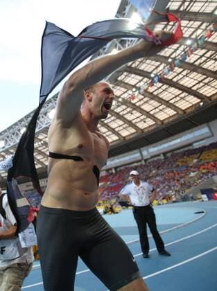 MOSCOW, Aug. 13, 2013 (Xinhua) -- Germany s Robert Harting celebrates after the men s discus throw final at the 2013 IAAF World Championships at the Luzhniki stadium in Moscow on August 13, 2013. Harting won the gold with 69.11 metres. (Xinhua Li Ming) (SP)RUSSIA-MOSCOW-ATHLETICS-IAAF WORLD CHAMPIONSHIPS 