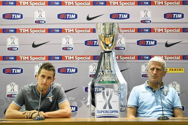 Fußball, Trainerhistorie Lazio Rom von 1997 bis heute Miroslav Klose, Vladimir Petkovic Roma 17 8 2013 Football, Supercup, Press Conference, Juventus Turin Vs Lazio Rom: andreaxstaccioli