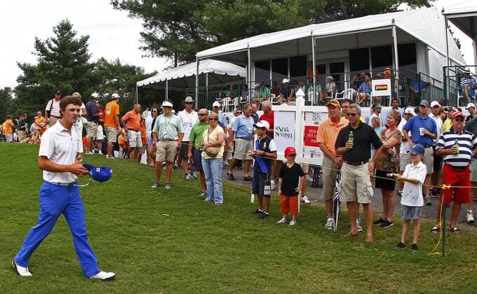 Aug. 17, 2013 - Knoxville, TN, United States of America - Blayne Barber walks off the 18th green during third round play of the News Sentinel Open Saturday, August 17, 2013 in Knoxville, Tenn. (Cal Media) PGA Golf Herren Web.com Tour AUG. 17 - ZUMAc04