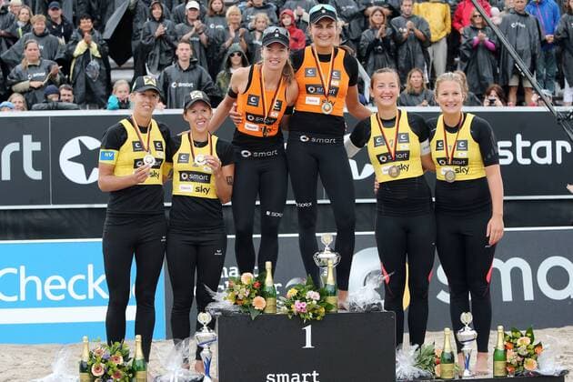 Beachvolleyball: smart beach tour super cup Kuehlungsborn 2013, Supercup - super cup, Doris Schwaiger und Stefanie Schwaiger, Ilka Semmler und Katrin Holtwick, Teresa Mersmann und Isabel Schneider, xHOCHxZWEIx xMaltexChristiansx